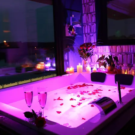 Beverly Weekend Apartment *